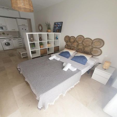 Sol Y Arte Suites Malaga Centro Bagian luar foto