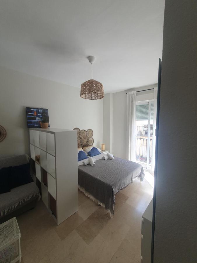 Sol Y Arte Suites Malaga Centro Bagian luar foto